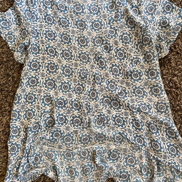 Top - Picture 3 of 3